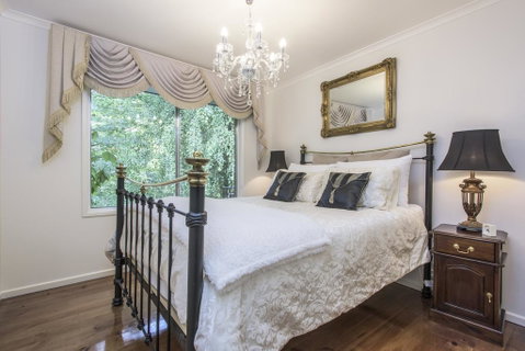 The Beeches - Olinda - Dentist Find 2