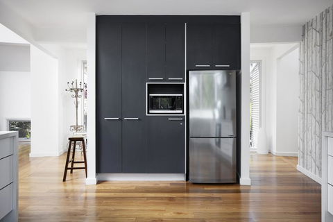 The Bird House - Dentist Find 0