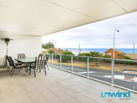 The Block Views Apartments Victor Harbor - Dentist Find 1