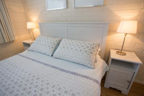 The Blue Door Villa - Dentist Search 2