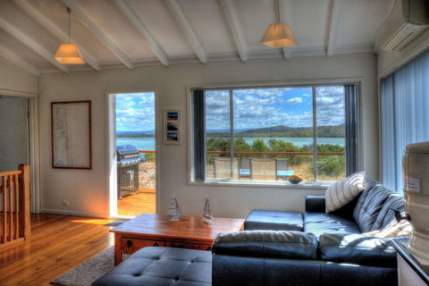 The Blue House - Dentists Australia 3