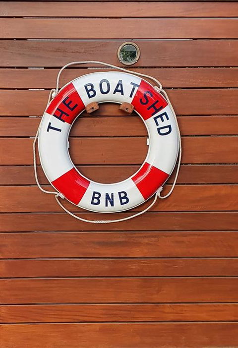 The Boatshed Waterfront B&b - Dentist Search 3