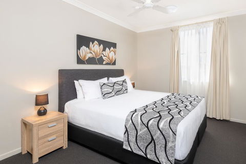 The Brighton Apartments - Dentist Find 1