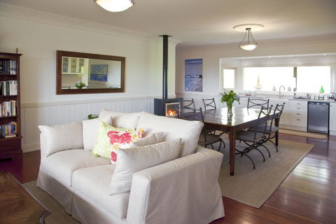 The Bryn At Tilba - Dentist Find 2