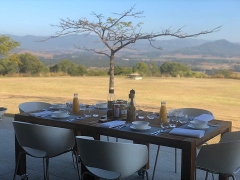 The Bunyip Retreat - Dentist Find 1