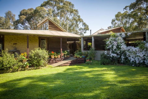 The Burrow At Wombat Bend - Dentist Find 2