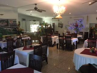 Alice Vietnamese Restaurant - Dentist Find 3