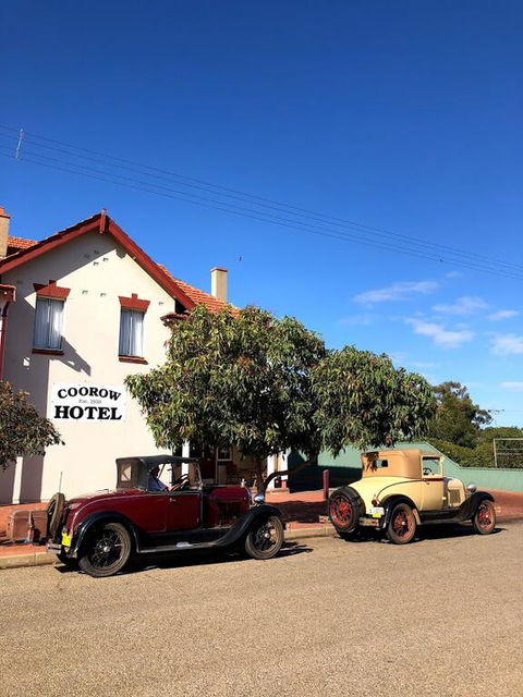 The Coorow Hotel - Dentist Find 2
