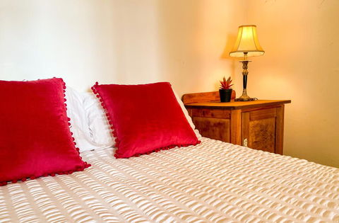 The Coorow Hotel - Dentist Find 0