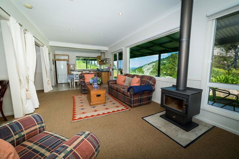 The Cottage At The Bryn At Tilba - Dentist Find 3
