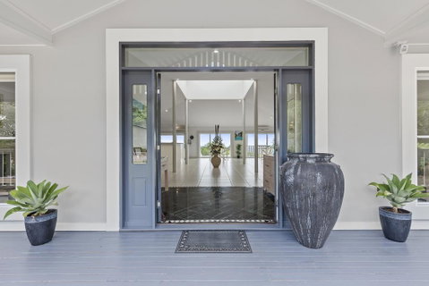 The Country House At Hunchy Montville - Dentist Search 0