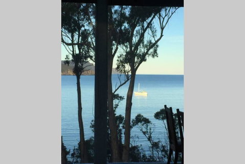 The Cove... On The Rocks At Port Arthur - Dentist Search 2
