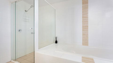 The Crest 201 - Forster CBD! - Dentists Australia 2