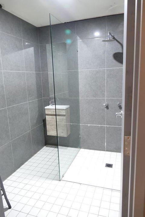 The Crown & Anchor Hotel - Dentist Find 1