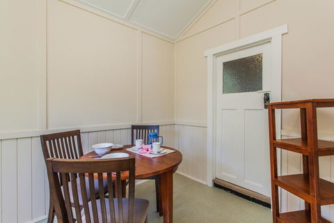 The Curtin Family Home - Dentist Find 3