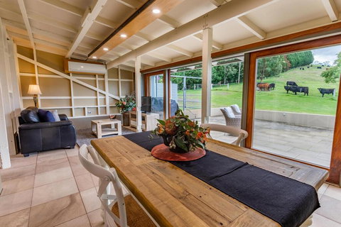 The Dairy At Cavan, Kangaroo Valley - Boutique Luxury With Stunning Views - Dentist Search 1