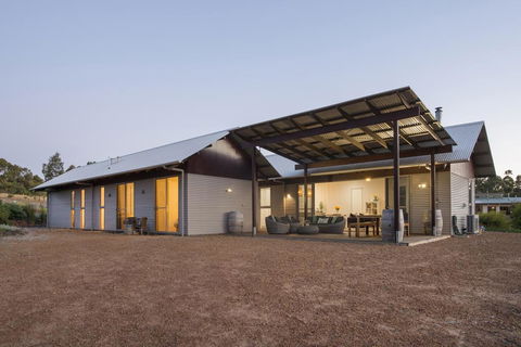 The Deck - Dentist Find 3