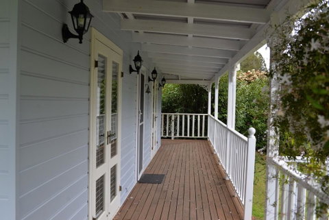 The Doll's House - Charming 2 Bedroom Cottage Just A Short Walk From The Village - Dentist Find 2
