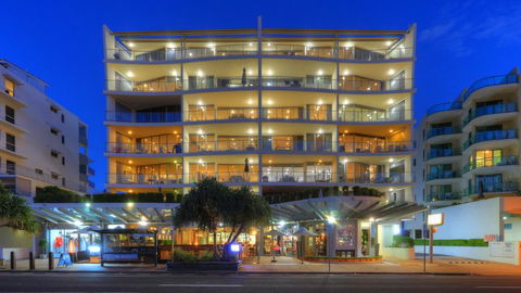 The Dunes Cotton Tree - Dentist Find 2