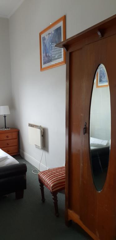 The Eastern Hotel - Dentist Find 2
