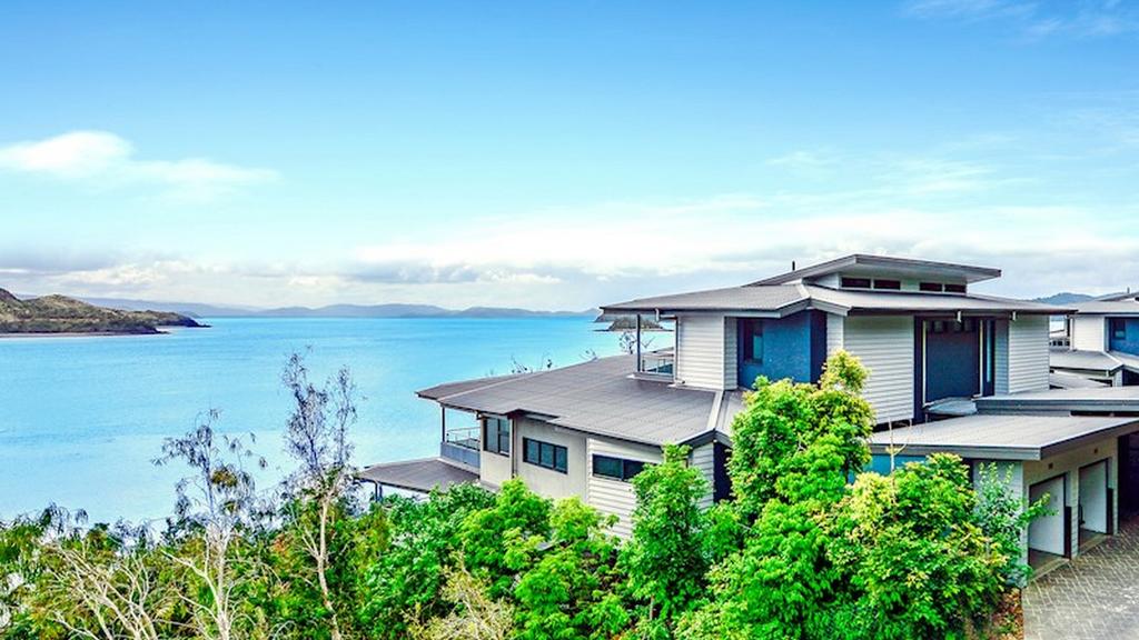 The Edge 5 - Hamilton Island