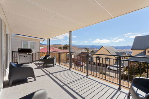 The Elements East - Jindabyne - Dentists Australia 1