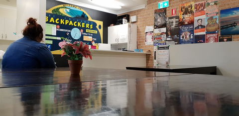 The Entrance Backpackers - Dentist Find 3