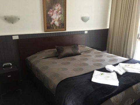 The Esplanade Motel - Dentist Find 1