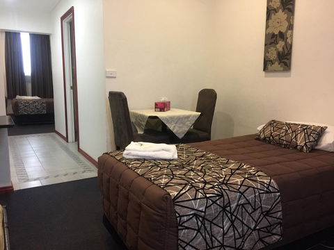 The Esplanade Motel - Dentist Find 3