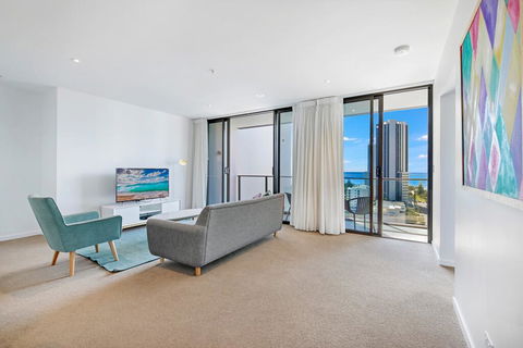 The Eureka Gold Coast Residence On Broadbeach - Dentists Australia 2