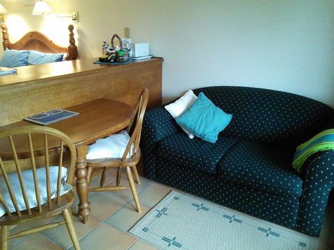 The Fig Tree B&B - Dentist Find 1