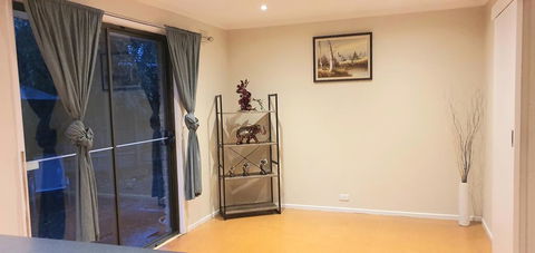 The Flower Homestay - Dentist Search 2