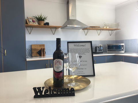 The Gathering Ground - Spacious Entertainer In Toowoomba City - Dentist Search 2