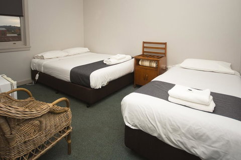 The George Hotel - Dentist Find 2