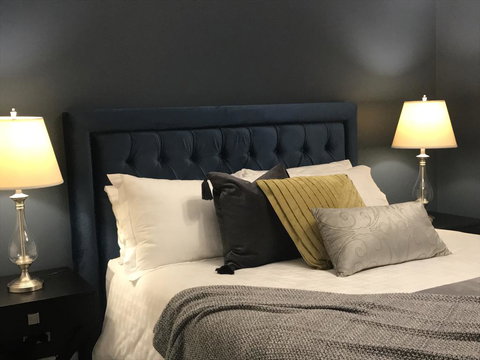 The Grove - Dentist Find 2