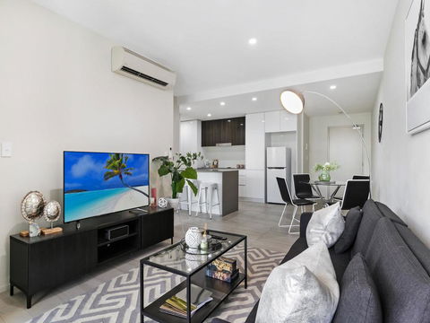 THE HAMILTON (I715)-L'Abode Accommodation - Dentist Search 0
