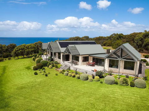 The Hamptons At Marengo - Dentists Australia 0