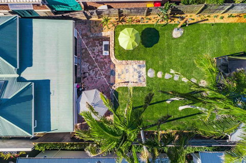 The Harrow - Dentist Search 1