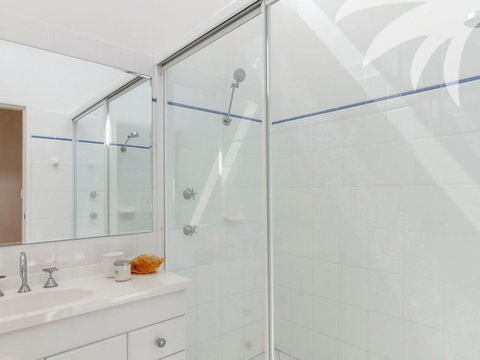 The Headland House - Dentist Find 2