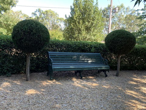 The Heritage Garden - Dentist Find 3