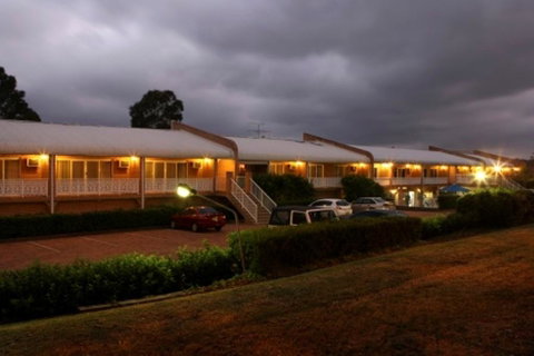 The Hermitage Motel - Campbelltown - Dentist Find 2