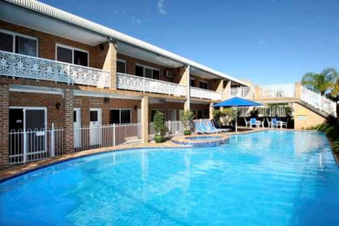 The Hermitage Motel - Campbelltown - Dentist Find 0