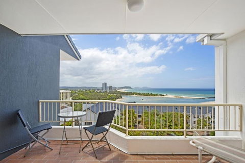 The Hill Apartments Currumbin Beach - Dentists Australia 0