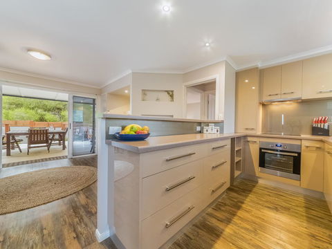 The Island Retreat Ventnor - Dentist Find 0
