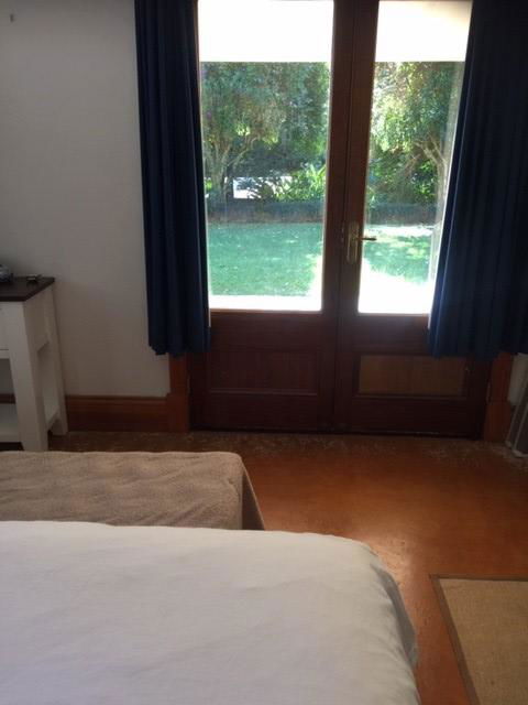 The Lakehouse Manor - Dentist Find 3