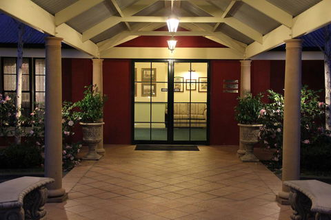 The Lawson Riverside Suites - Dentist Find 2