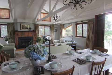 The Loch, An Idyllic Country Escape - Dentist Find 0