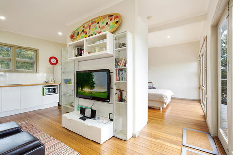 The Love Shack - Dentist Search 2