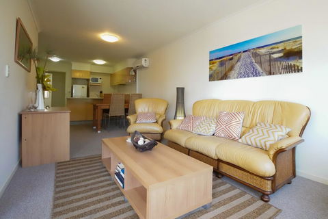 The Marina Unit 310, 2 Little Street, Forster - Dentist Find 1