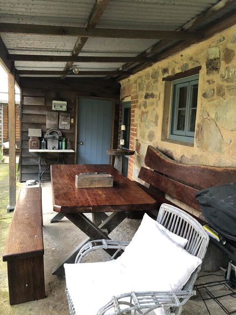 The Miners Cottage, Barossa - Dentist Find 1